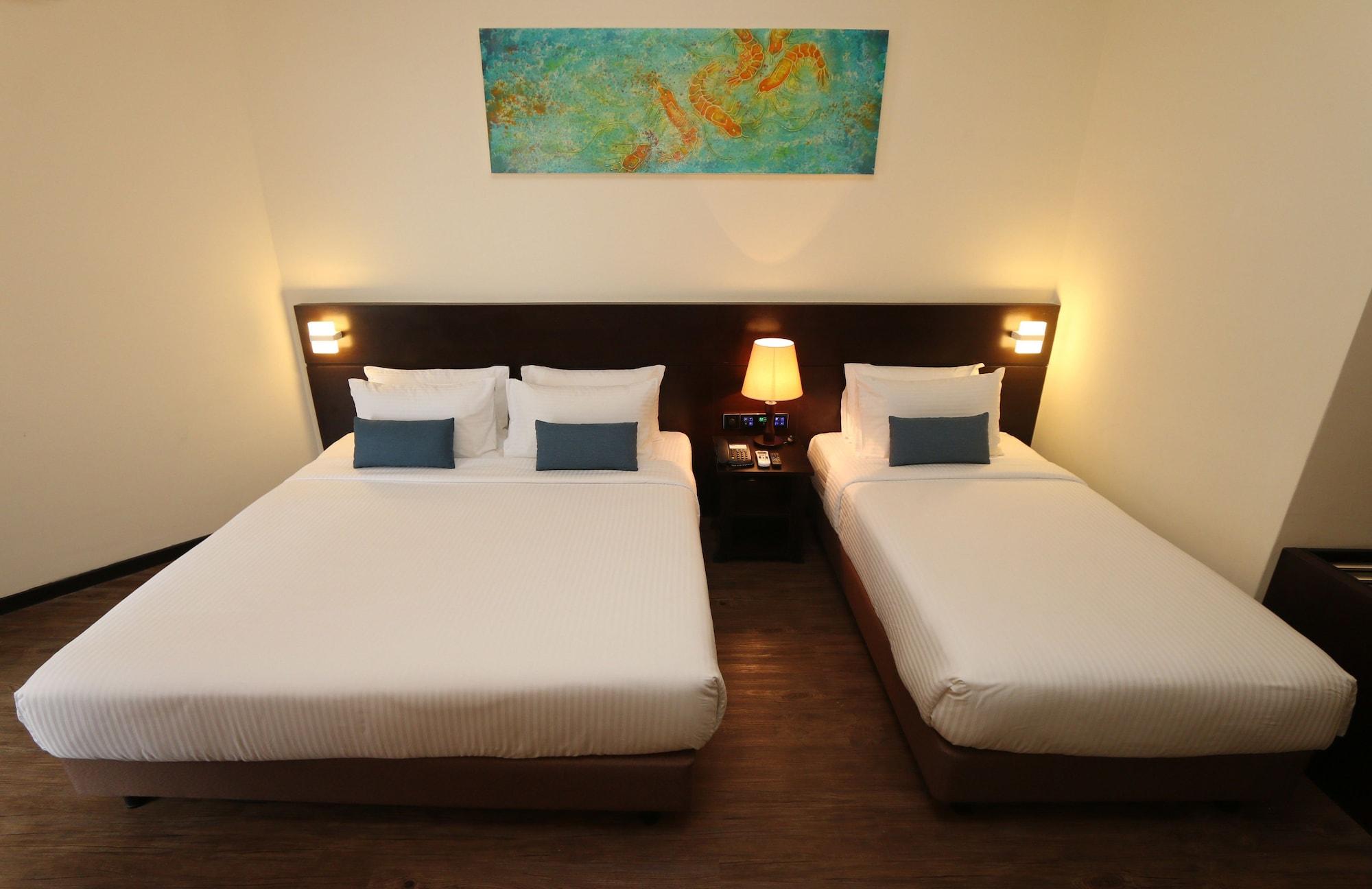 Villea Rompin Resort & Golf Kuala Rompin Exteriör bild