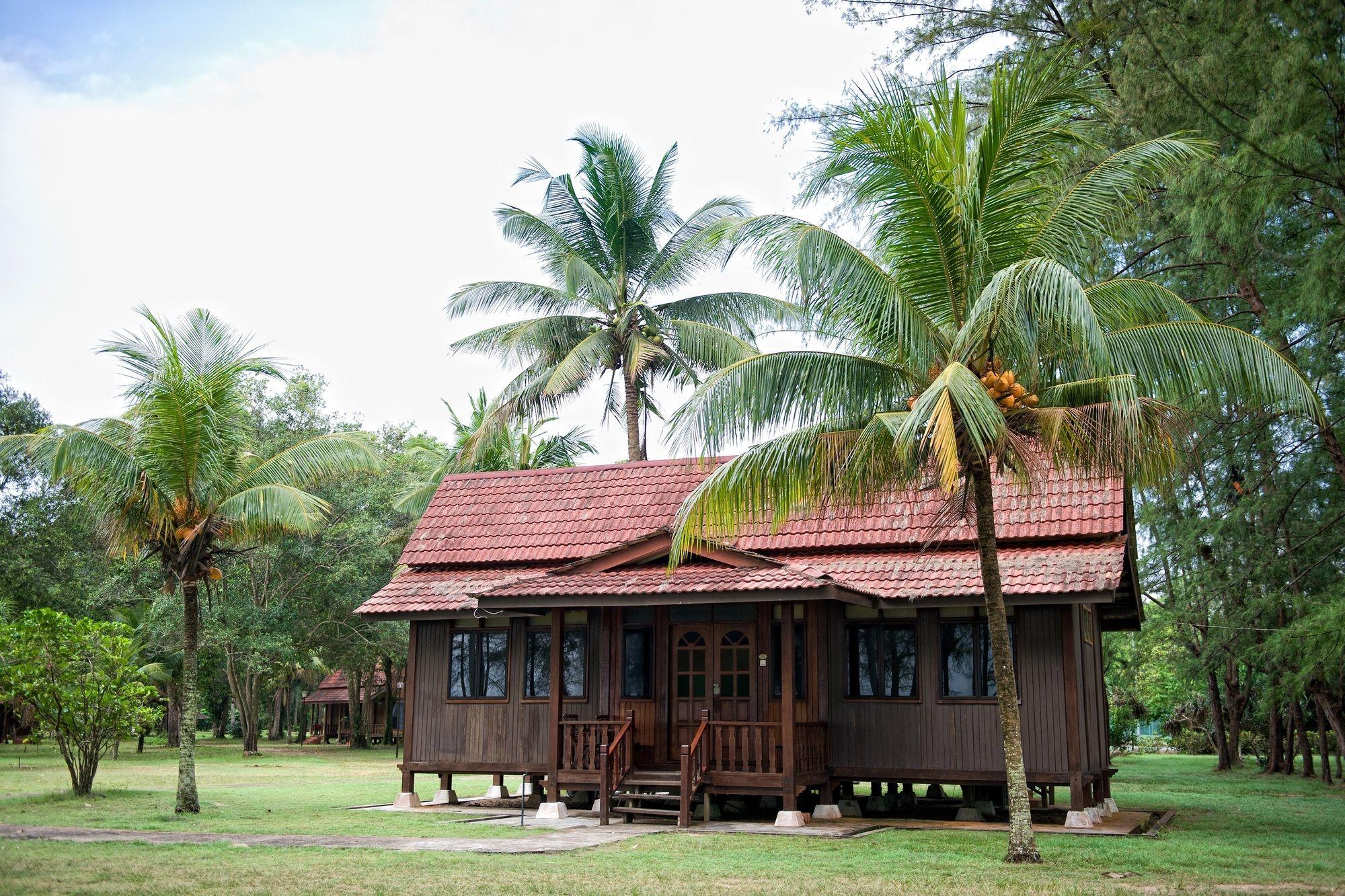Villea Rompin Resort & Golf Kuala Rompin Exteriör bild