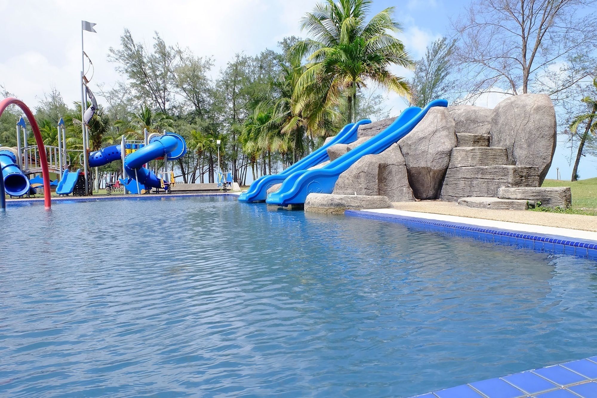 Villea Rompin Resort & Golf Kuala Rompin Exteriör bild